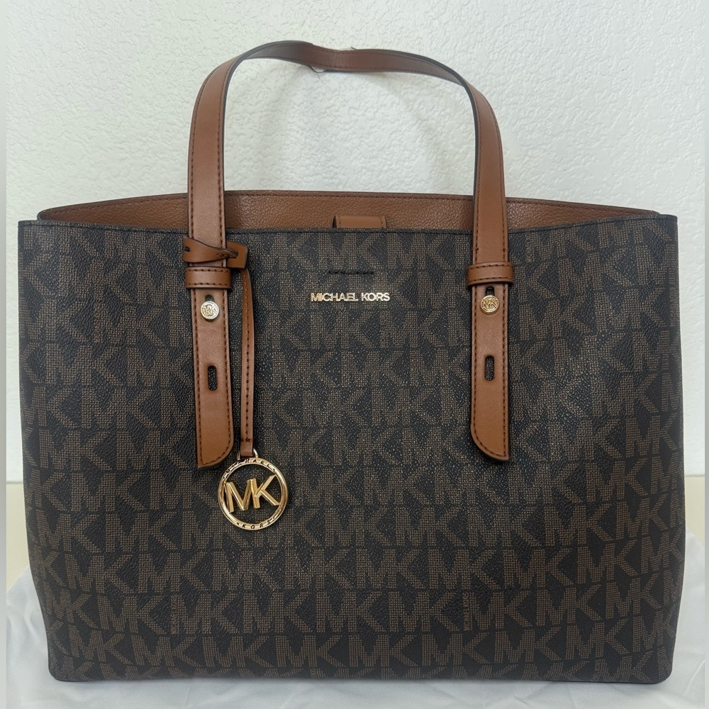 Michael Kors Mel Logo Tote Bag - Picture 5 of 13